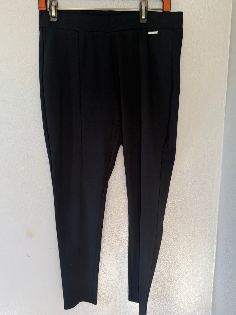 Women's Michael Michael Kors Black Straight Leg Capri Pants Leggings Sz Medium